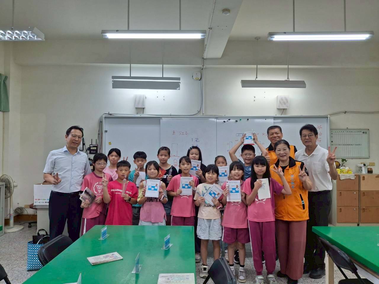 115年岡山國小灣裡分校讀經闖關活動